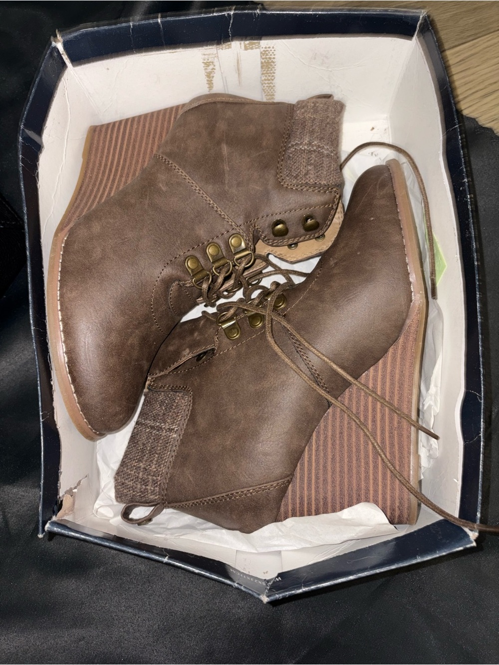 NEW in Box: Nautica Lace-Up Brown Faux Leather Boots Wedge Heel - Womens Size 9